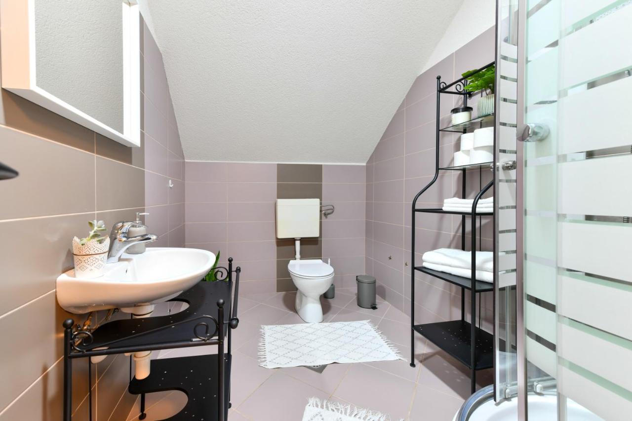 Apartment Murva Drežnik Grad Eksteriør bilde